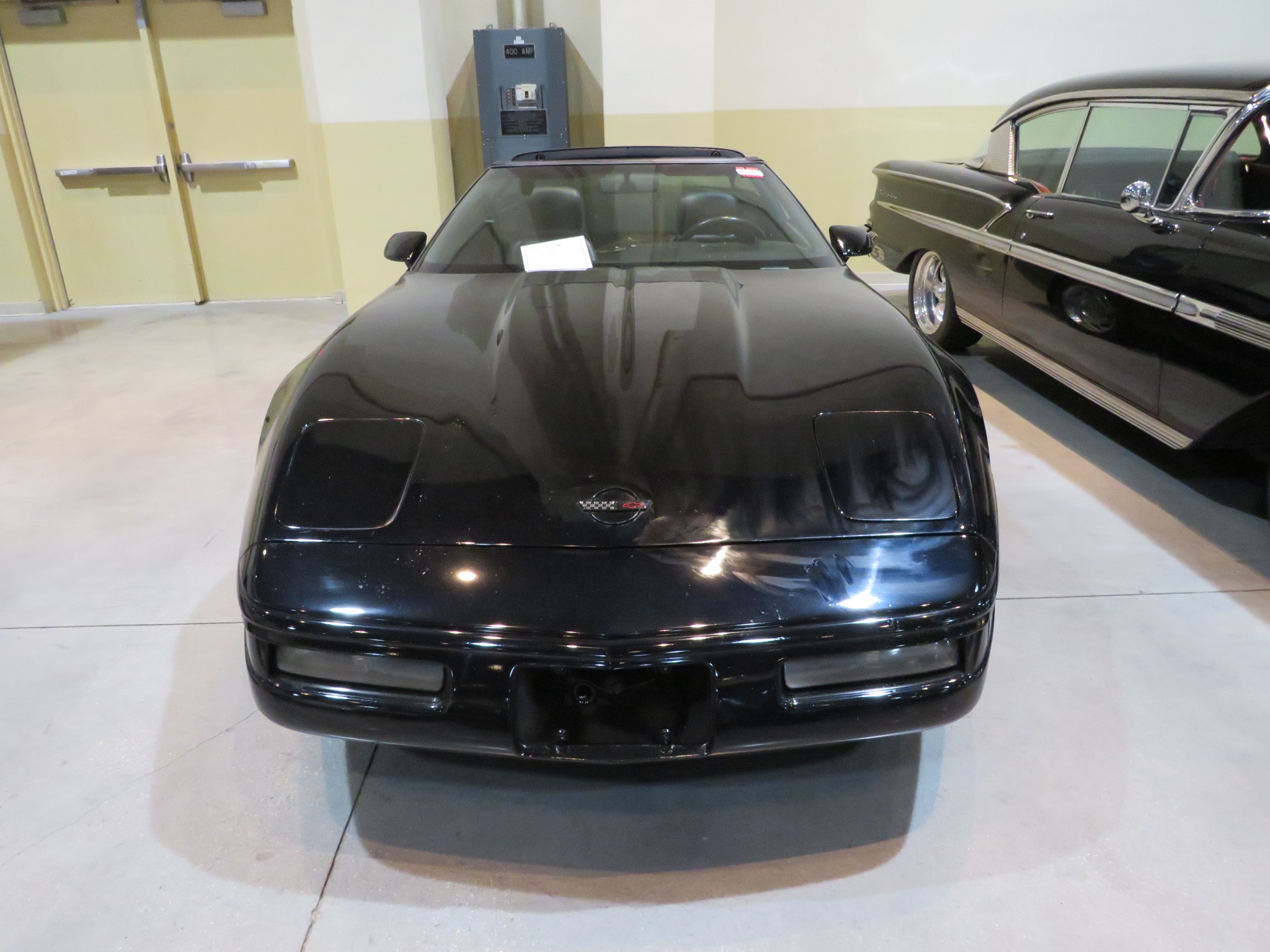 3rd Image of a 1993 CHEVROLET CORVETTE