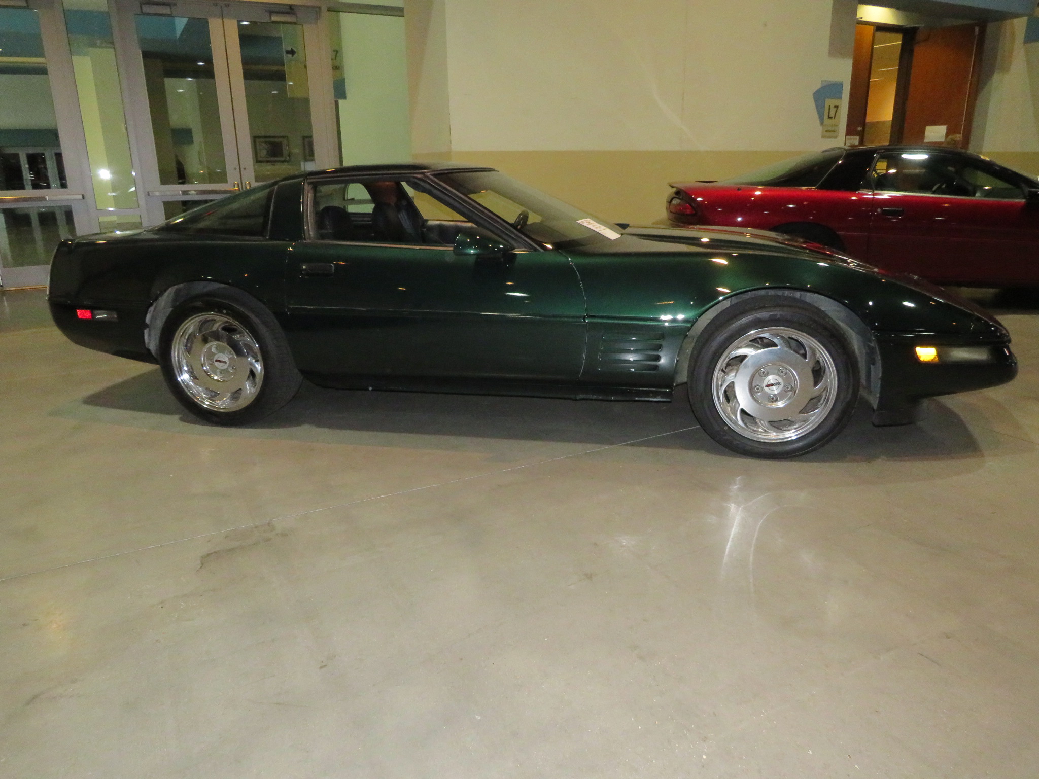 2nd Image of a 1994 CHEVROLET CORVETTE