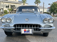 Image 6 of 33 of a 1958 CHEVROLET CORVETTE