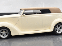 Image 2 of 11 of a 1937 FORD PHAETON