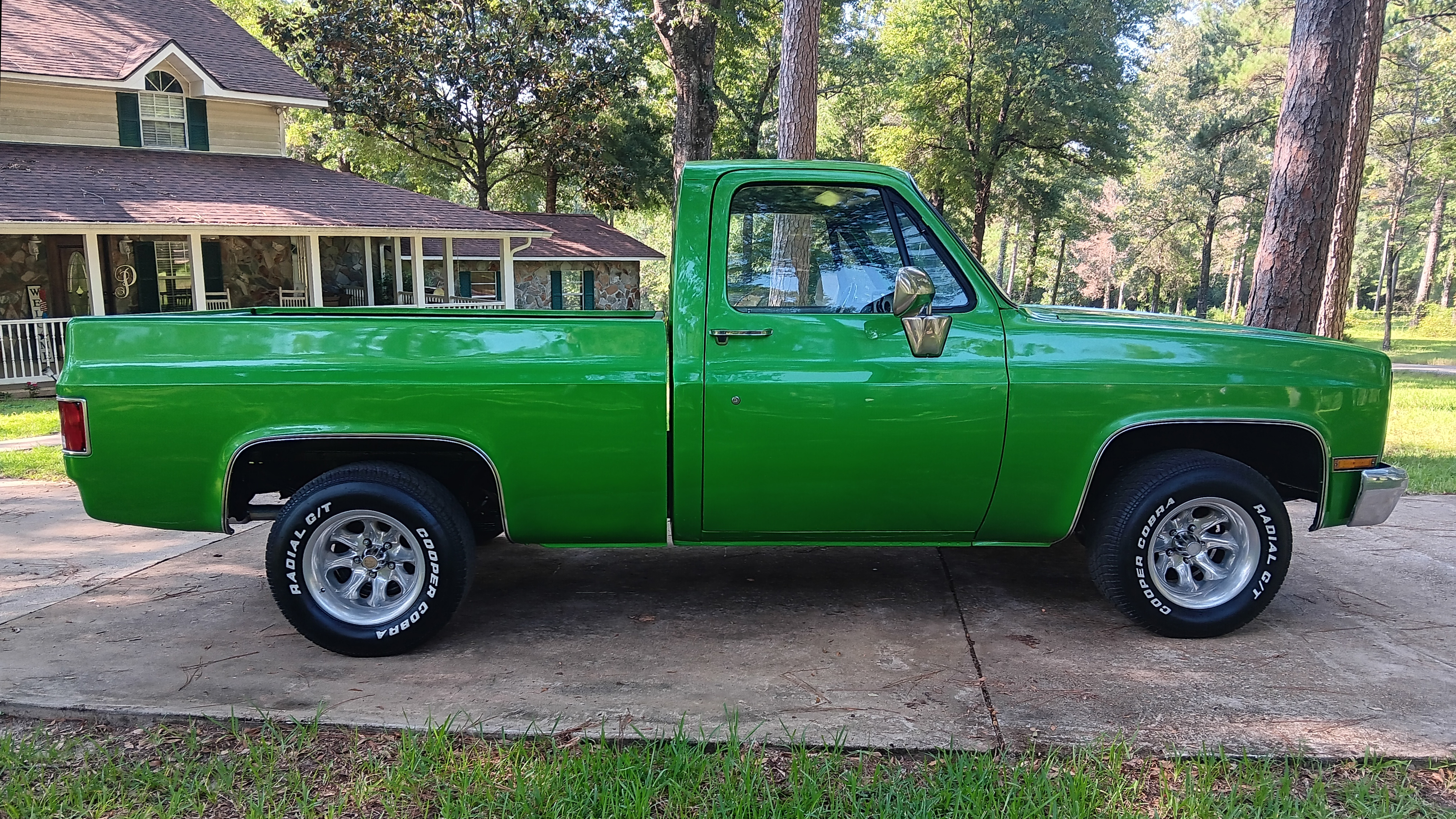 5th Image of a 1985 CHEVROLET SILVERADO C10