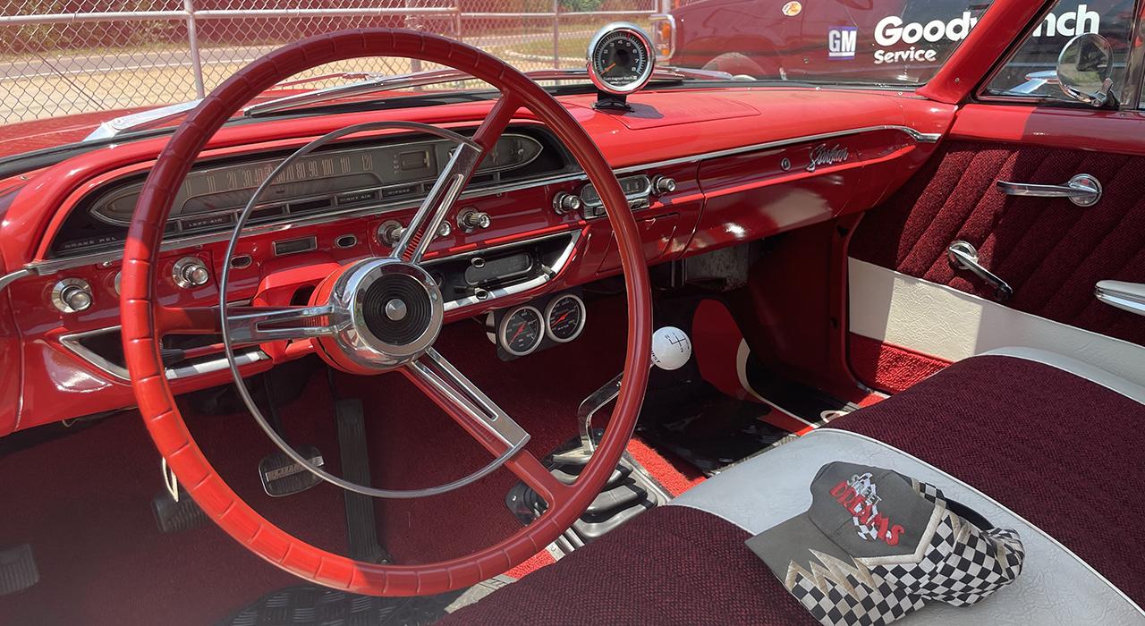 7th Image of a 1961 FORD STARLINER