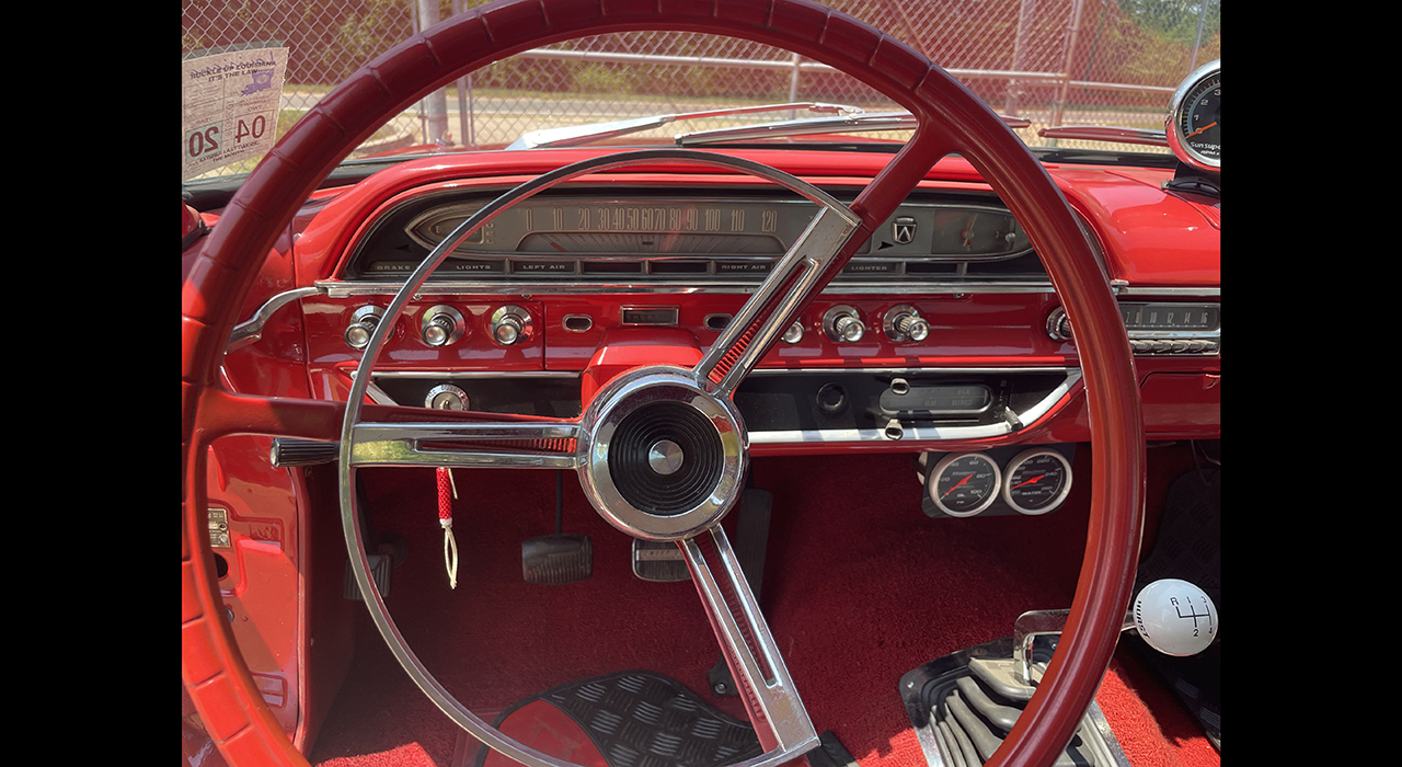 8th Image of a 1961 FORD STARLINER