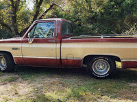 Image 2 of 9 of a 1987 CHEVROLET C10