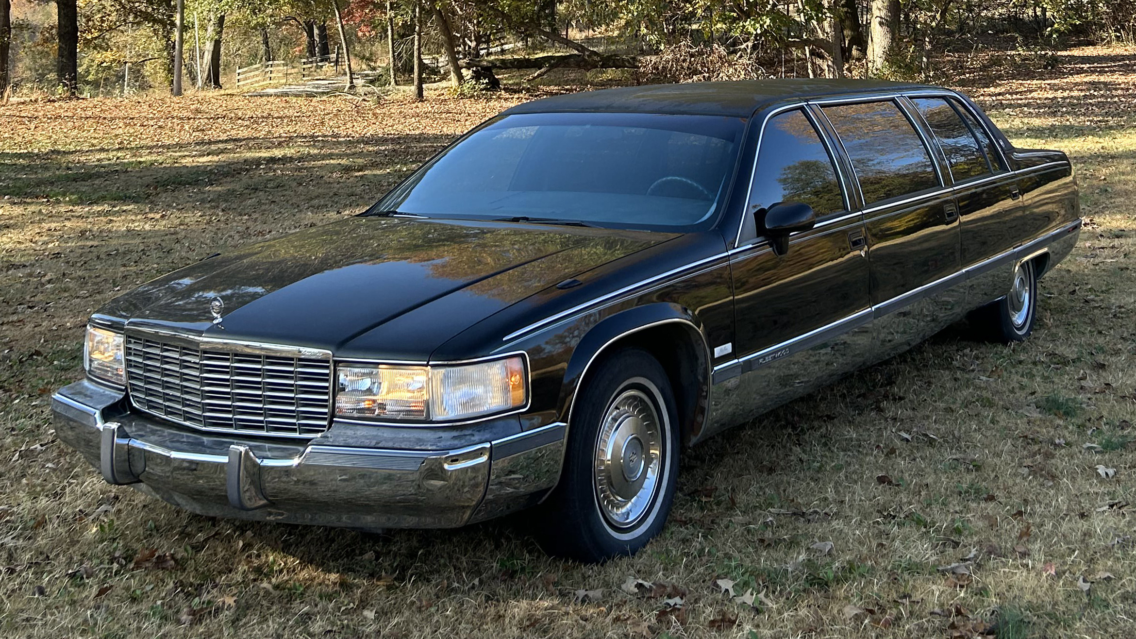 0th Image of a 1993 CADILLAC FLEETWOOD