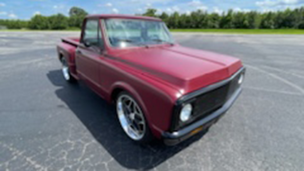 1st Image of a 1971 CHEVROLET C10