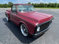 Image 2 of 14 of a 1971 CHEVROLET C10