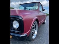 Image 5 of 14 of a 1971 CHEVROLET C10