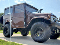 Image 4 of 19 of a 1968 TOYOTA LANDCRUISER