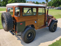 Image 6 of 19 of a 1968 TOYOTA LANDCRUISER