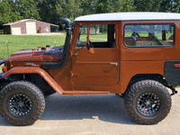 Image 8 of 19 of a 1968 TOYOTA LANDCRUISER