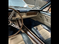 Image 20 of 29 of a 1965 FORD MUSTANG