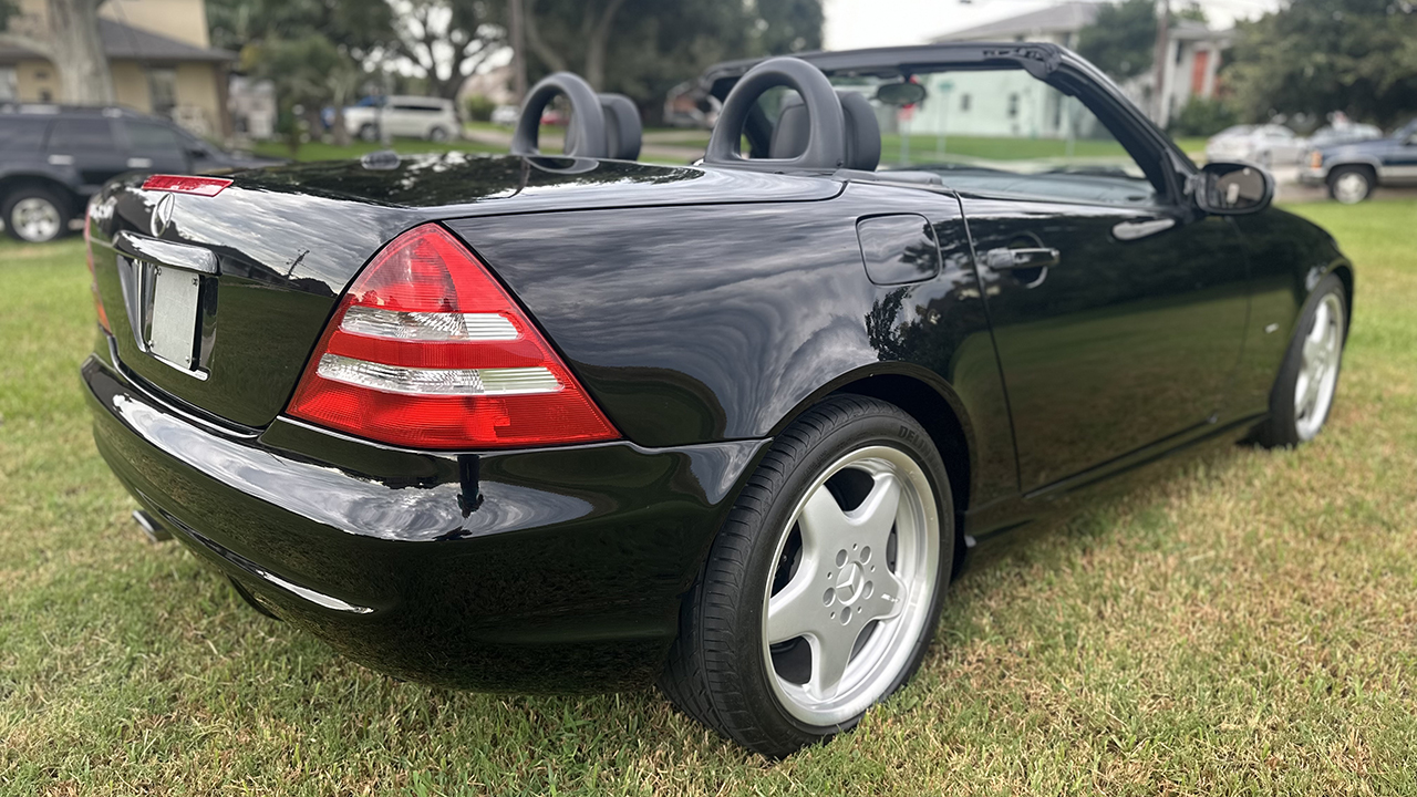 9th Image of a 2001 MERCEDES SLK 320