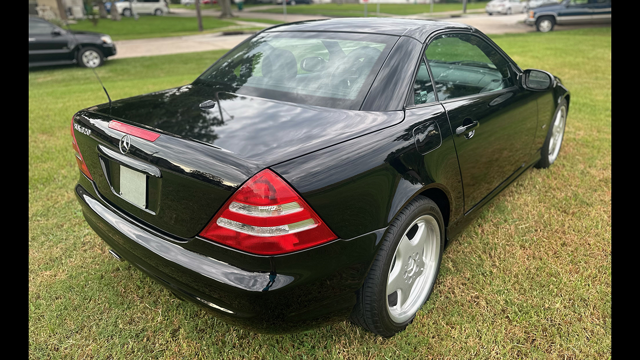 11th Image of a 2001 MERCEDES SLK 320