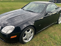 Image 5 of 24 of a 2001 MERCEDES SLK 320