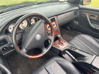 Image 18 of 24 of a 2001 MERCEDES SLK 320