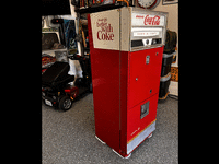 Image 3 of 6 of a N/A COCA COLA VENDING MACHINE