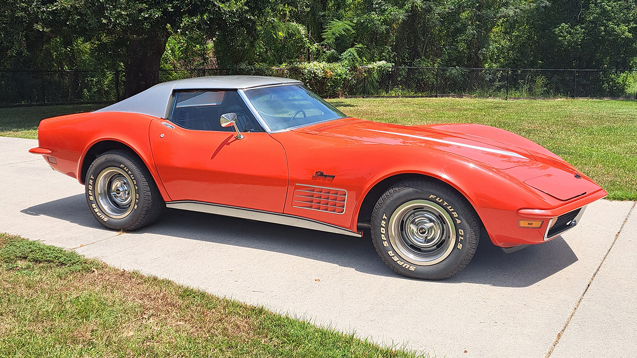 1st Image of a 1970 CHEVROLET CORVETTE