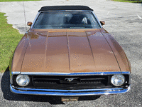 Image 10 of 21 of a 1971 FORD MUSTANG