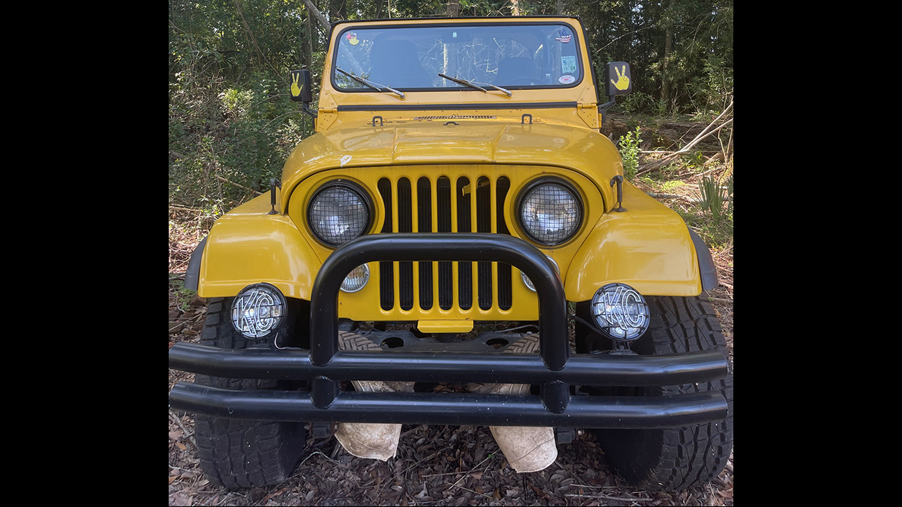 5th Image of a 1976 JEEP CJ7