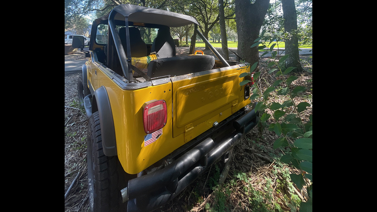 6th Image of a 1976 JEEP CJ7