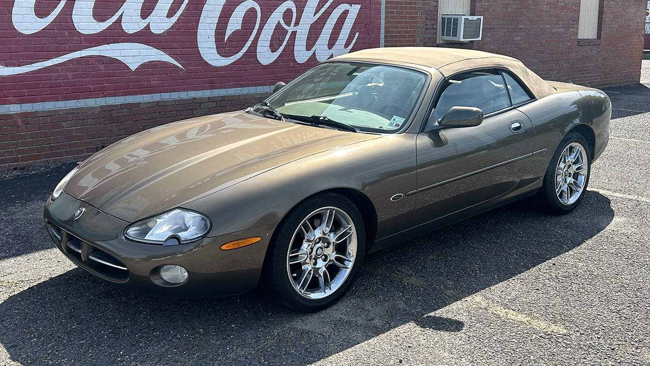 0th Image of a 2001 JAGUAR XK8