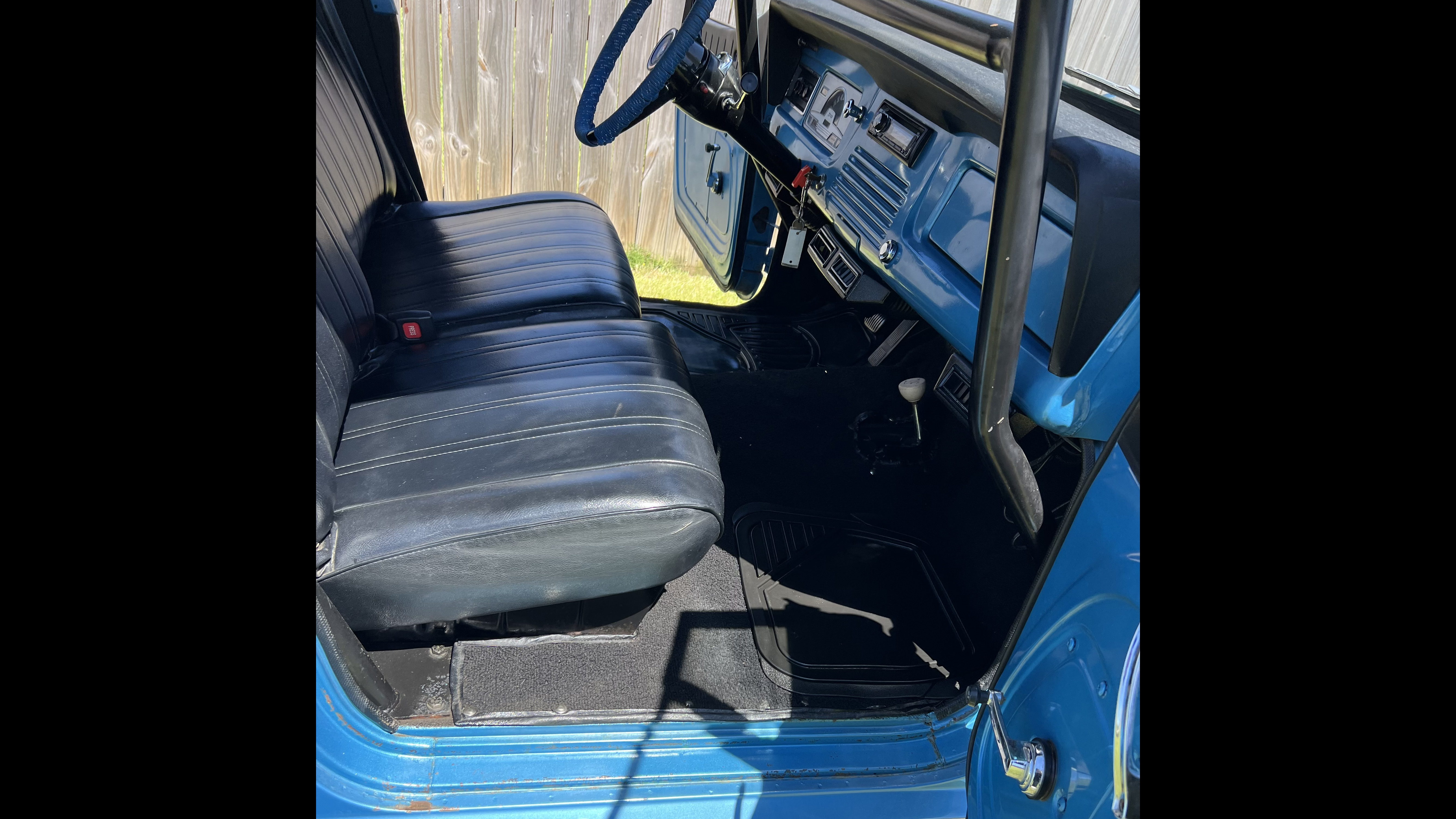 13th Image of a 1973 JEEP COMMANDO