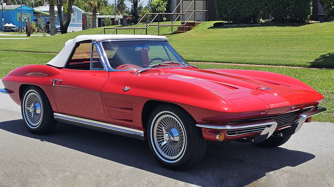 1st Image of a 1964 CHEVROLET CORVETTE