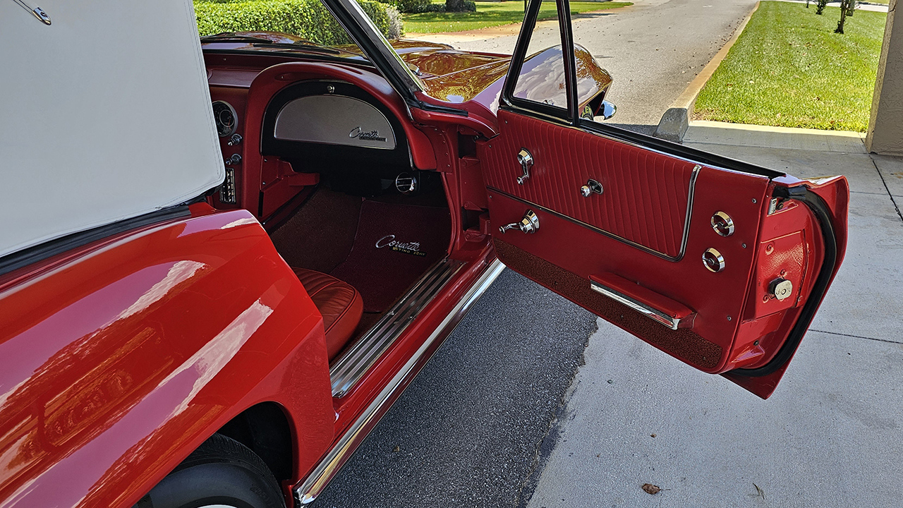 12th Image of a 1964 CHEVROLET CORVETTE