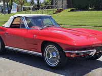 Image 2 of 16 of a 1964 CHEVROLET CORVETTE