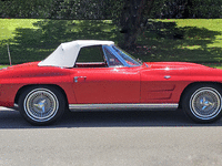 Image 6 of 16 of a 1964 CHEVROLET CORVETTE