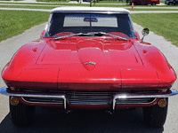 Image 7 of 16 of a 1964 CHEVROLET CORVETTE