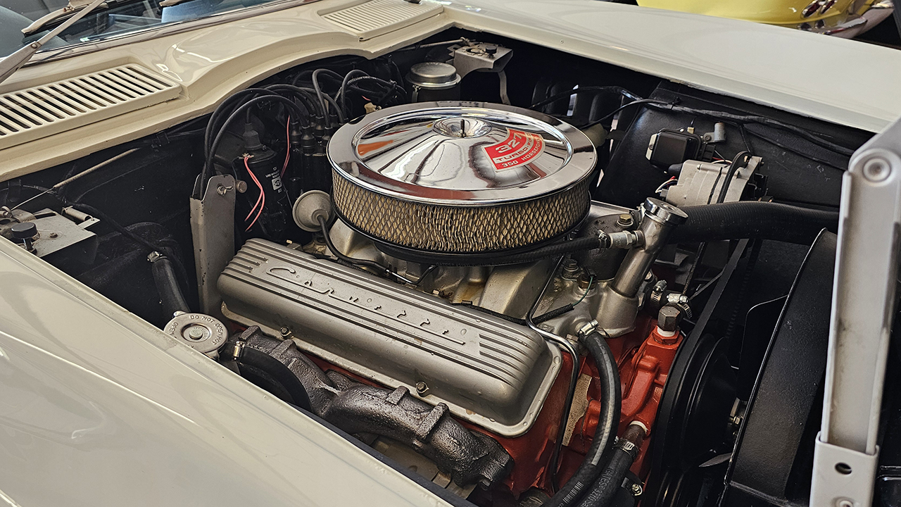 14th Image of a 1966 CHEVROLET CORVETTE