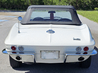 Image 7 of 17 of a 1966 CHEVROLET CORVETTE