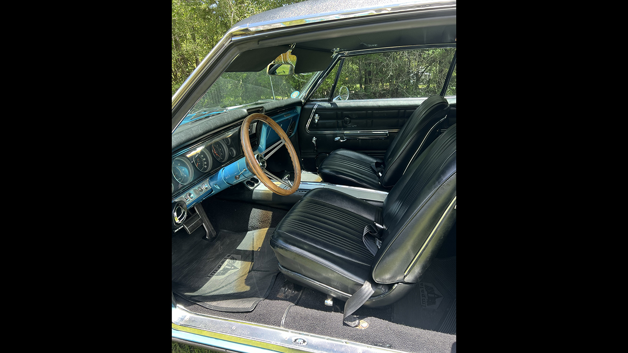 4th Image of a 1967 CHEVROLET IMPALA