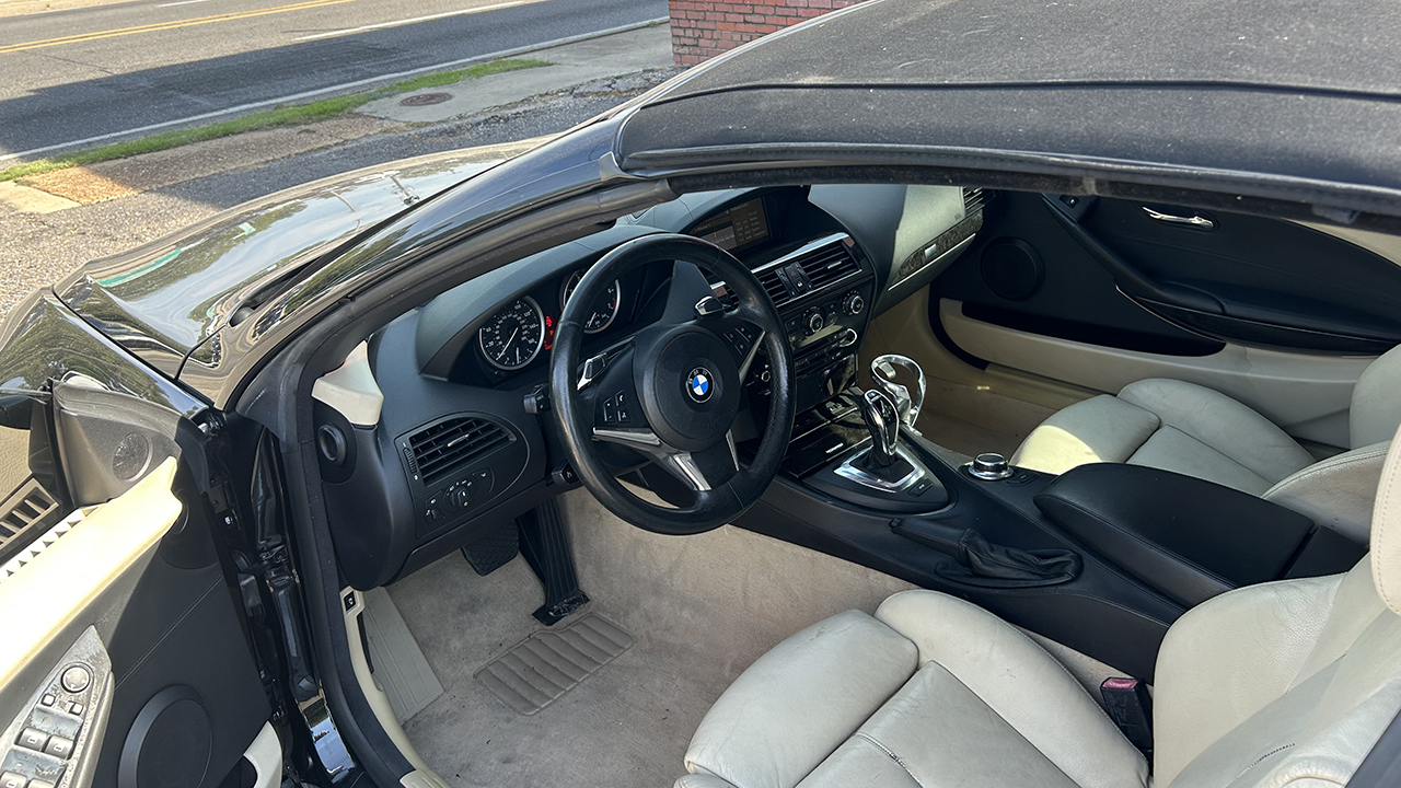 3rd Image of a 2008 BMW 650I