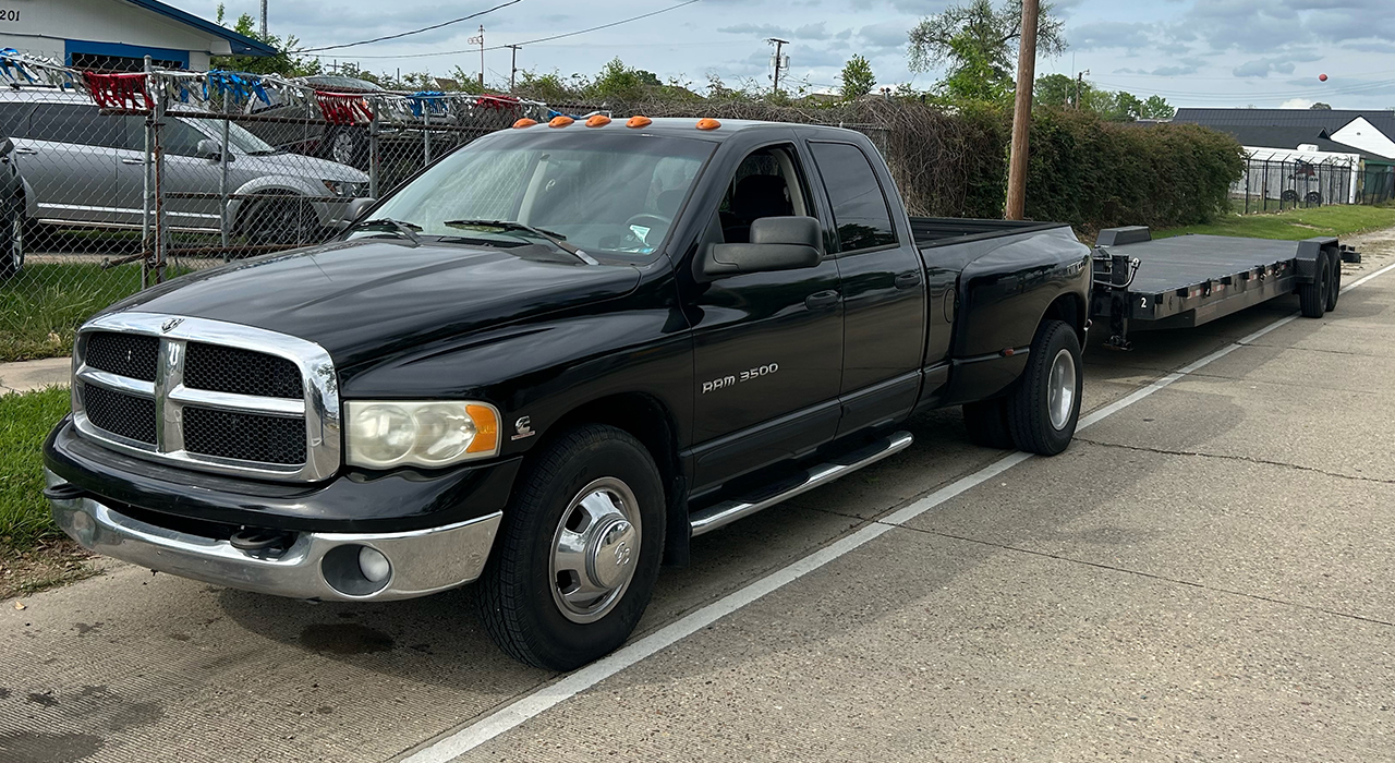 1st Image of a 2004 DODGE RAM 3500