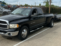 Image 2 of 5 of a 2004 DODGE RAM 3500