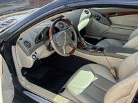 Image 5 of 6 of a 2003 MERCEDES SL500