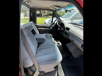 Image 4 of 5 of a 1994 FORD F150