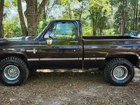 Image 4 of 5 of a 1985 CHEVROLET SILVERADO K10