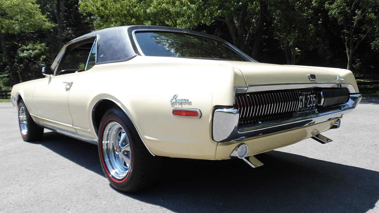 4th Image of a 1968 MERCURY COUGAR XR7