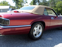 Image 5 of 16 of a 1996 JAGUAR XJS