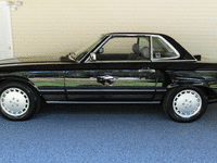 Image 4 of 20 of a 1987 MERCEDES 560 SL