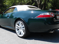 Image 7 of 20 of a 2007 JAGUAR XK