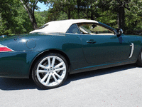 Image 8 of 20 of a 2007 JAGUAR XK