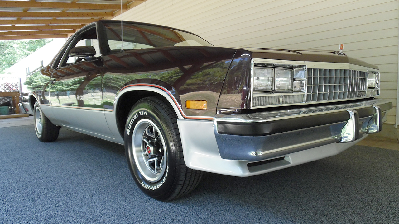 4th Image of a 1986 CHEVROLET EL CAMINO