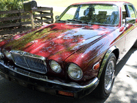 Image 3 of 25 of a 1988 JAGUAR XJ12 VANDEN PLAS