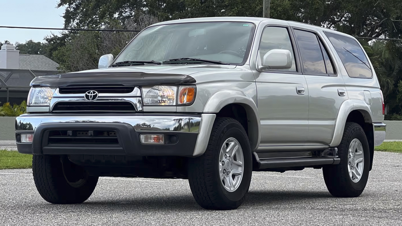 0th Image of a 2002 TOYOTA 4RUNNER 1/2 TON; VZN 180/185 SR5