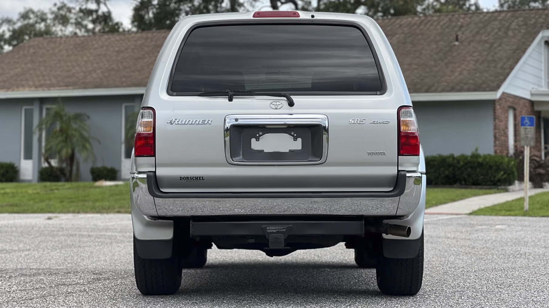 13th Image of a 2002 TOYOTA 4RUNNER 1/2 TON; VZN 180/185 SR5